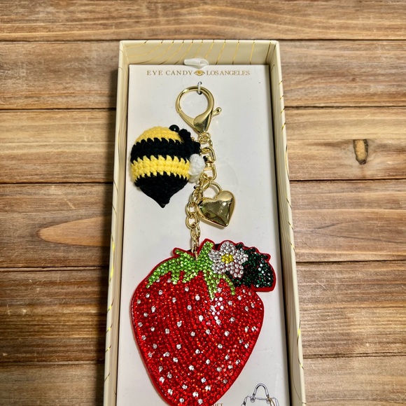eye candy Accessories - Eye Candy Strawberry & Bee Purse Charm